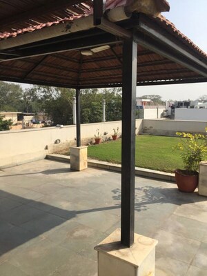 Terrace in 3 BHK Builder Floor at Sunder Nagar – for Rent