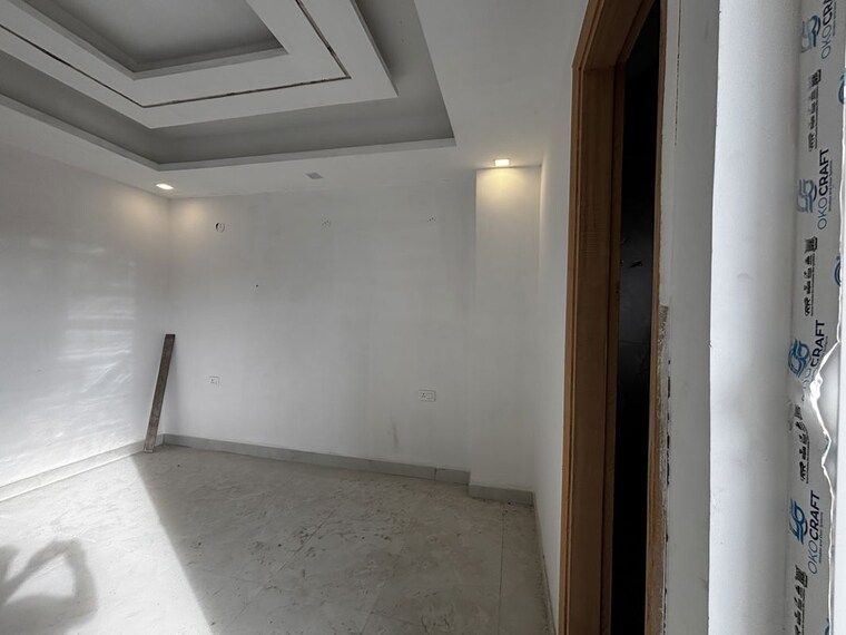 Room, sector 104 3 Bedroom 1750 Sq.Ft. Apartment In Sector 104 Noida 10204701