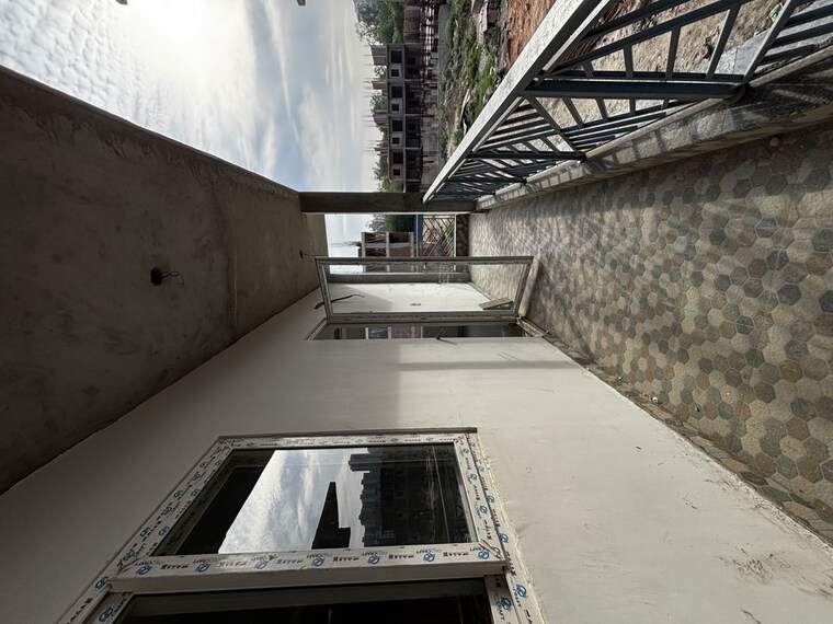 Balcony, sector 104 3 Bedroom 1750 Sq.Ft. Apartment In Sector 104 Noida 10204701