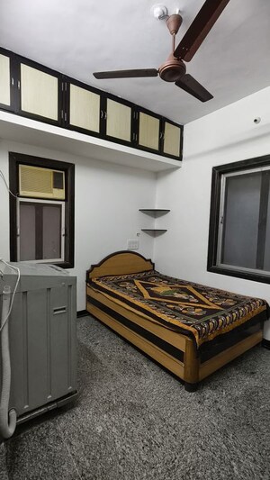 2 BHK Apartment For Rent in Dudhsagar Apartment, Goregaon East