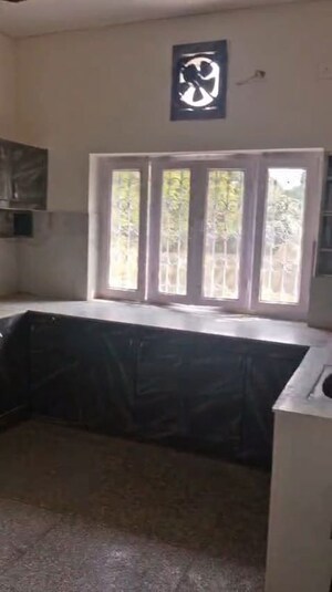 Bedroom in 2 BHK Independent House at Laxman Chowk – for Rent