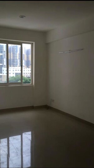 Room in 3 BHK Builder Floor at Landmark The Homes 81, Sector 81 – for Rent