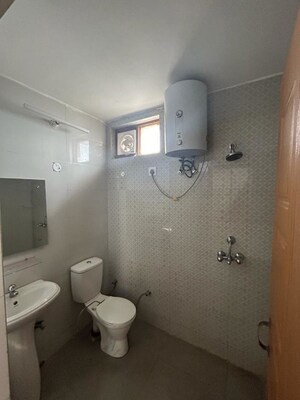 Bathroom in 3 BHK Independent House at Ajabpur Khurd – for Rent