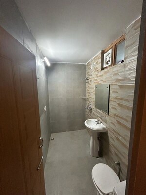 Bathroom in 3 BHK Independent House at Ajabpur Khurd – for Rent