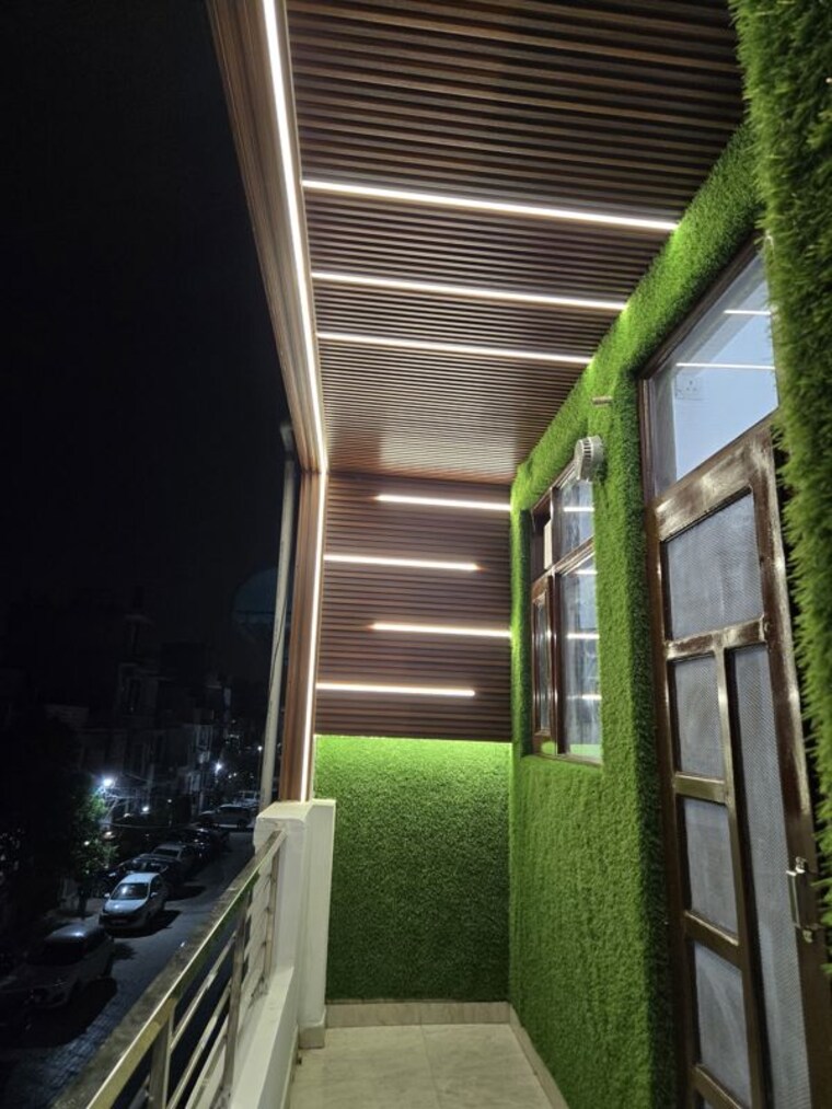 Balcony, aps-platinum-towers 3 Bedroom 1600 Sq.Ft. Apartment In Pir Machalla Zirakpur 10205076