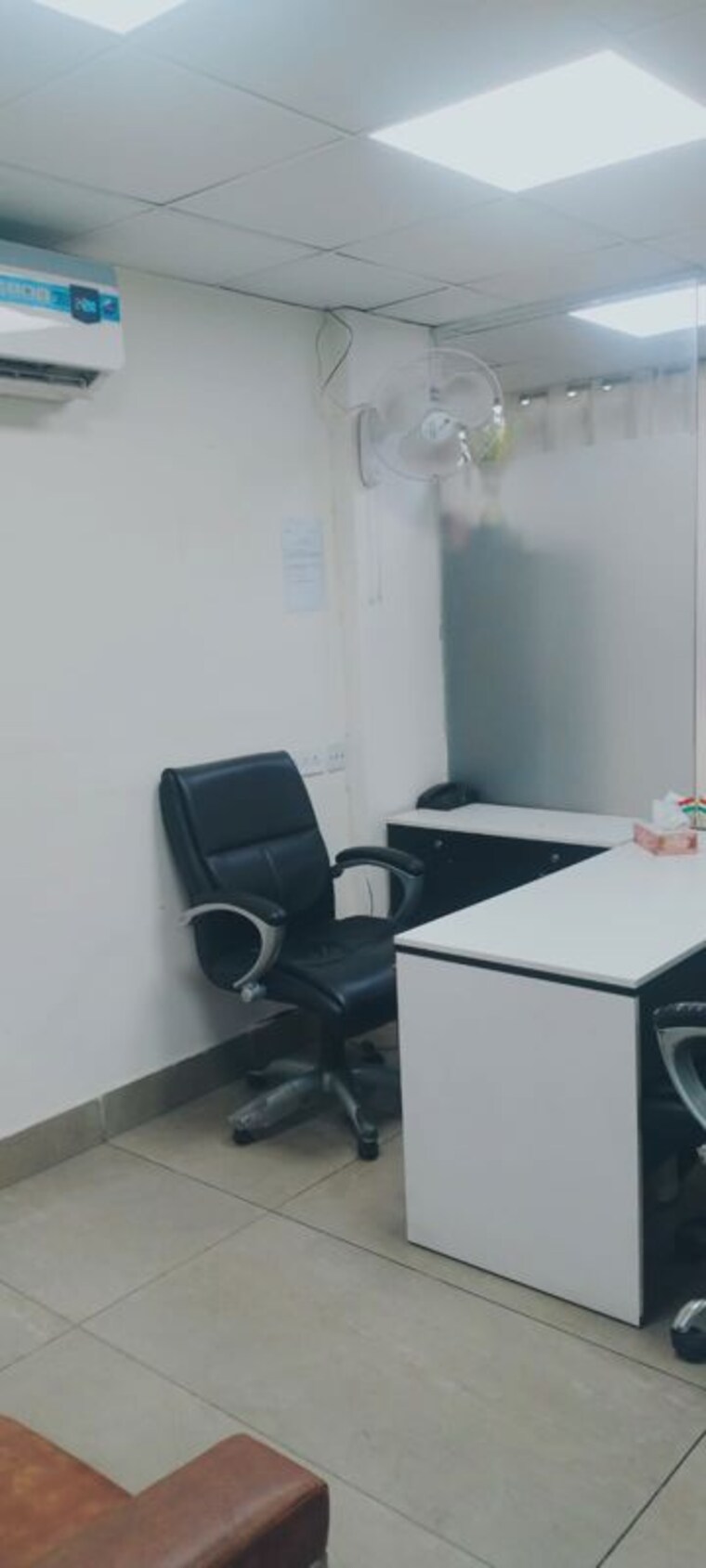 Team Area, netaji subhash place Commercial Office Space 2530 Sq.Ft. In Netaji Subhash Place Delhi 10205103