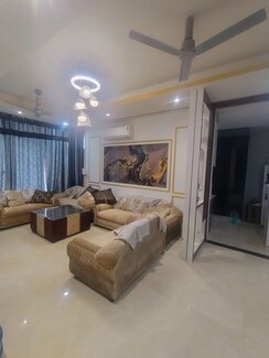 3.5 BHK + Pooja Room Builder Floor For Rent in Sector 52