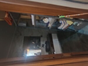 Furnished Amenities in 3.5 BHK Builder Floor at Sector 52 – for Rent