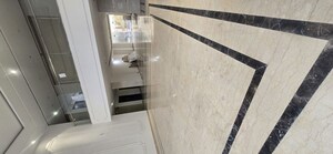 Staircase in  Showroom at Omaxe Sun, Sector 79 – for Rent