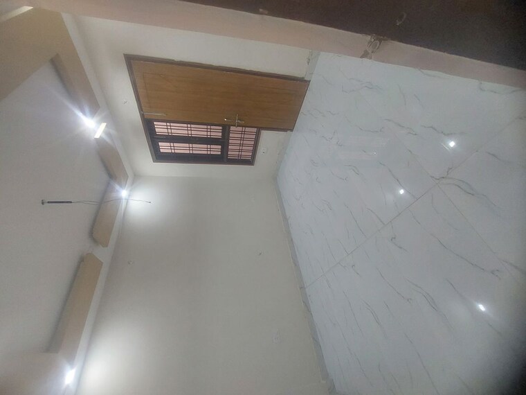 Room, indira nagar 3 Bedroom 1500 Sq.Ft. Independent House In Indira Nagar Lucknow 10205174