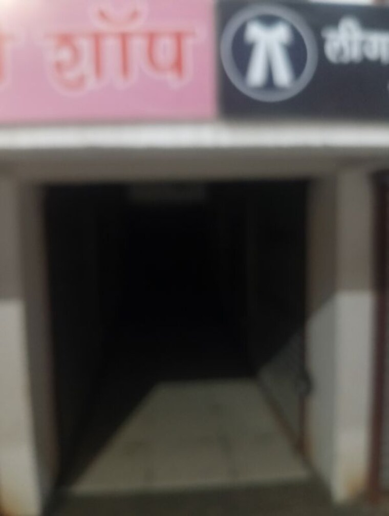 Floor Plan, budheshwar Commercial Shop 220 Sq.Ft. In Budheshwar Lucknow 10205208