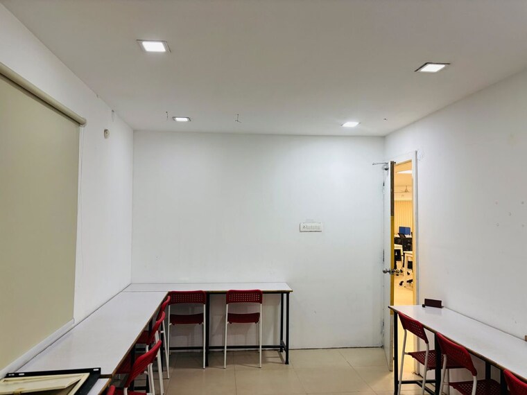 Room, madhapur Commercial Office Space 4250 Sq.Ft. In Madhapur Hyderabad 10205210