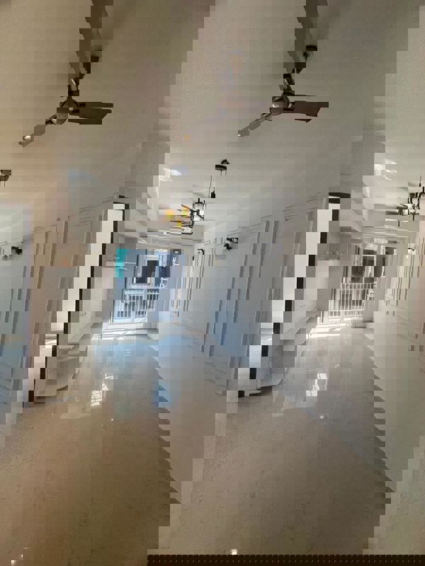 3 BHK + Pooja Room,Basement 1712 Sq.Ft. Builder Floor in Smart World Orchard