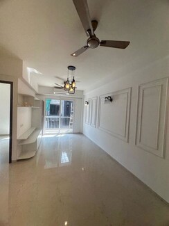 3 BHK + Pooja Room,Basement Builder Floor For Rent in Smart World Orchard