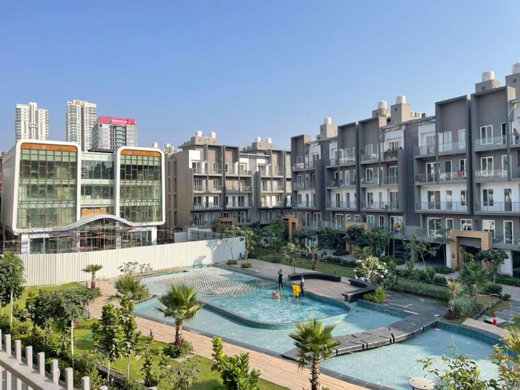 Exterior View, smart-world-orchard 3 Bedroom 1712 Sq.Ft. Builder Floor In Sector 61 Gurgaon 10205213