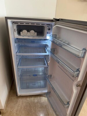 Furnished Amenities in Studio Apartment at Hiranandani Estate Solitaire C, Ghodbunder Road – for Rent