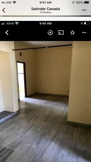 Room in 3 BHK Builder Floor at Sector 44 – for Rent