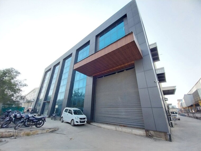 Exterior View, udyog vihar phase 1 Commercial Office Space 2000 Sq.Ft. In Udyog Vihar Phase 1 Gurgaon 10013204