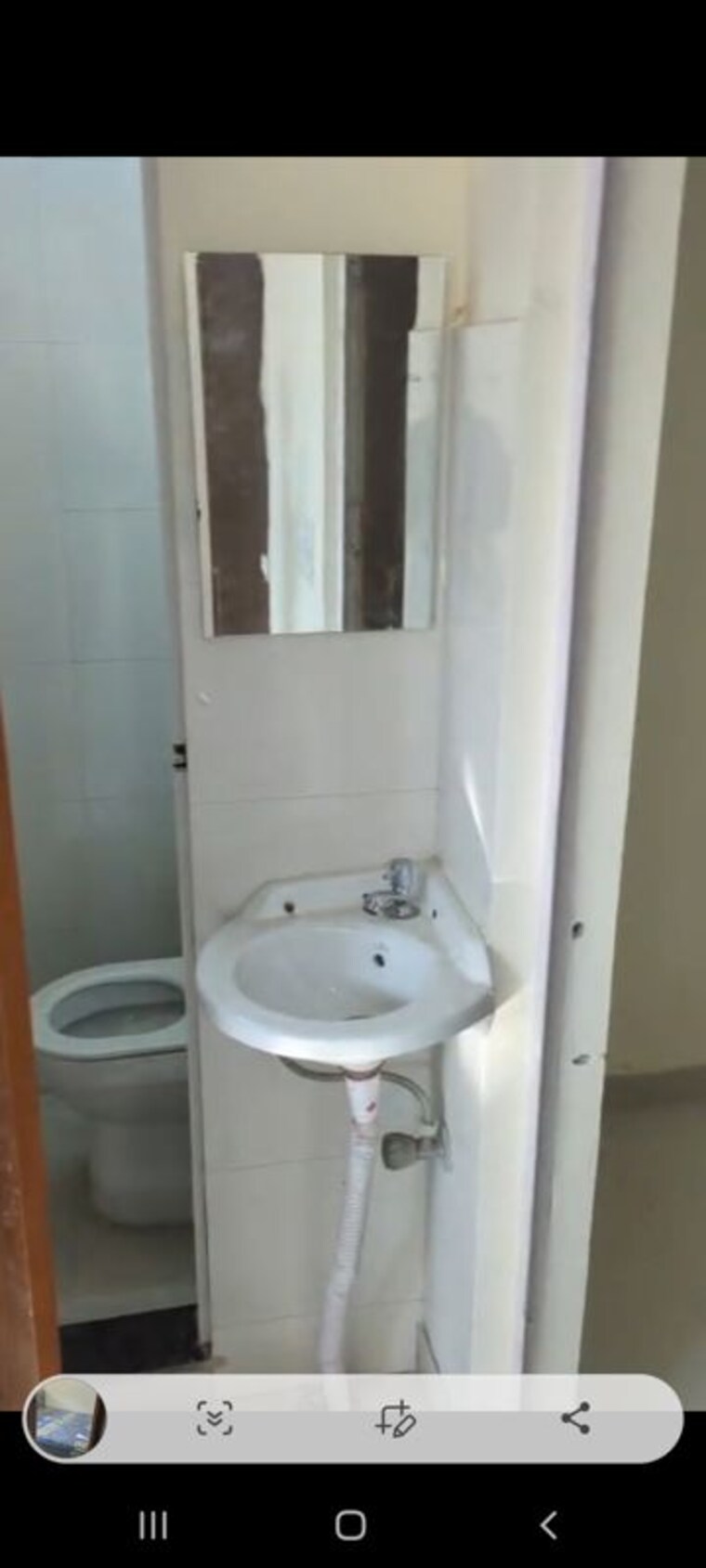 Bathroom, lajpat nagar i 2 Bedroom 100 Sq.Yd. Builder Floor In Lajpat Nagar I Delhi 10205258