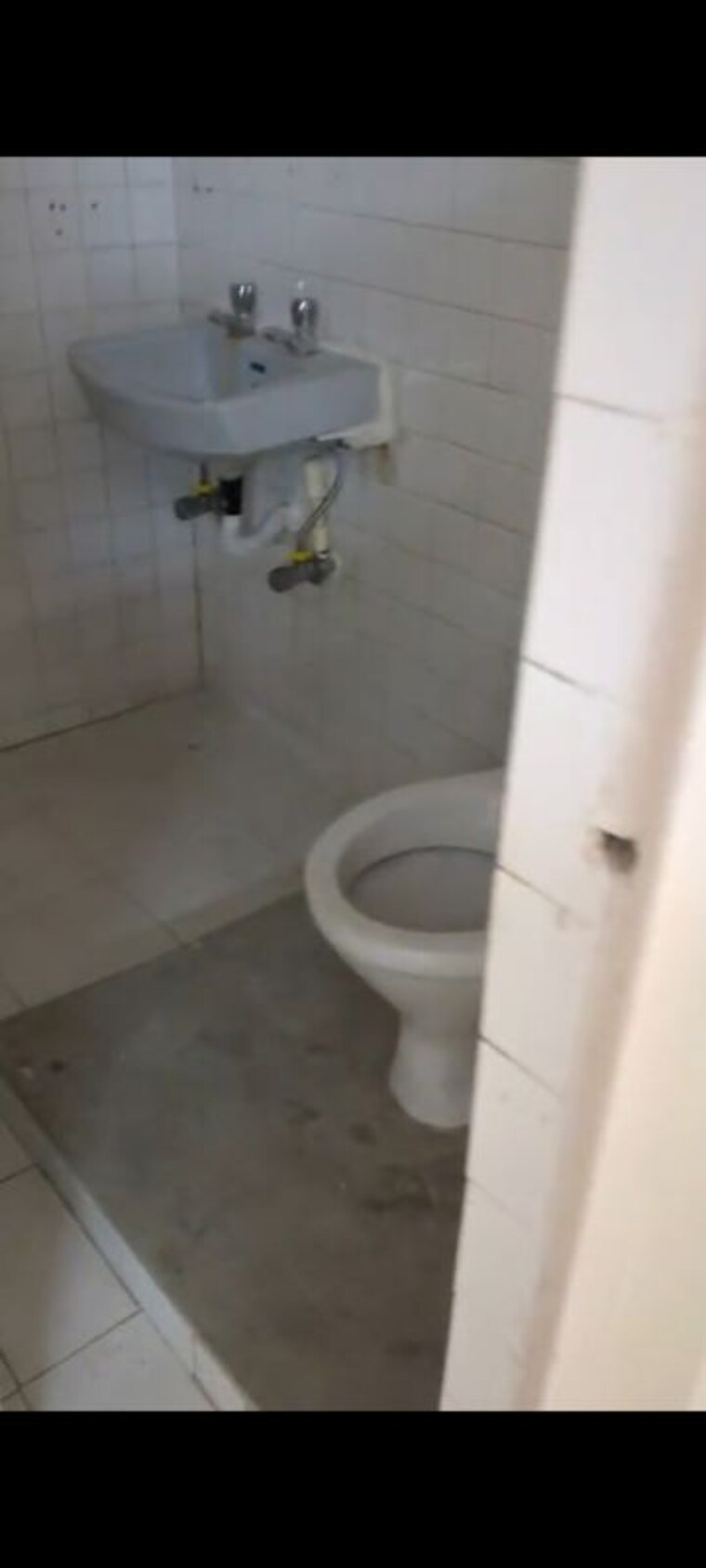 Master Bedroom, lajpat nagar i 2 Bedroom 100 Sq.Yd. Builder Floor In Lajpat Nagar I Delhi 10205258