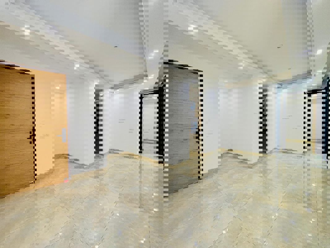 3.5 BHK + Pooja Room 1800 Sq.Ft. Apartment in Somsons Imperial Towers