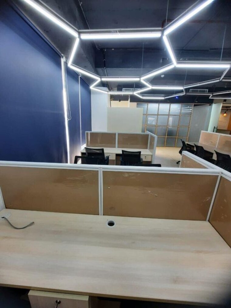 Team Area, netaji subhash place Commercial Office Space 3089 Sq.Ft. In Netaji Subhash Place Delhi 10205279