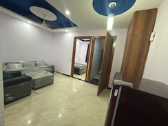 1 BHK Builder Floor For Rent in Sector 43