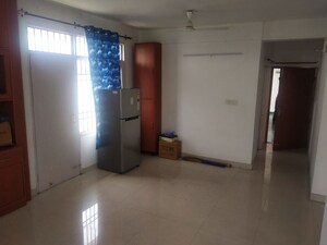 Room in 3 BHK Builder Floor at Sector 51 – for Rent