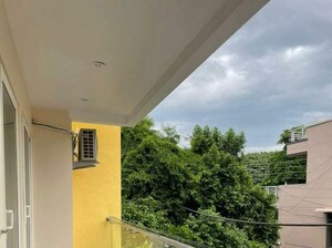 Furnished Amenities in 1 BHK Builder Floor at Sector 46 – for Rent