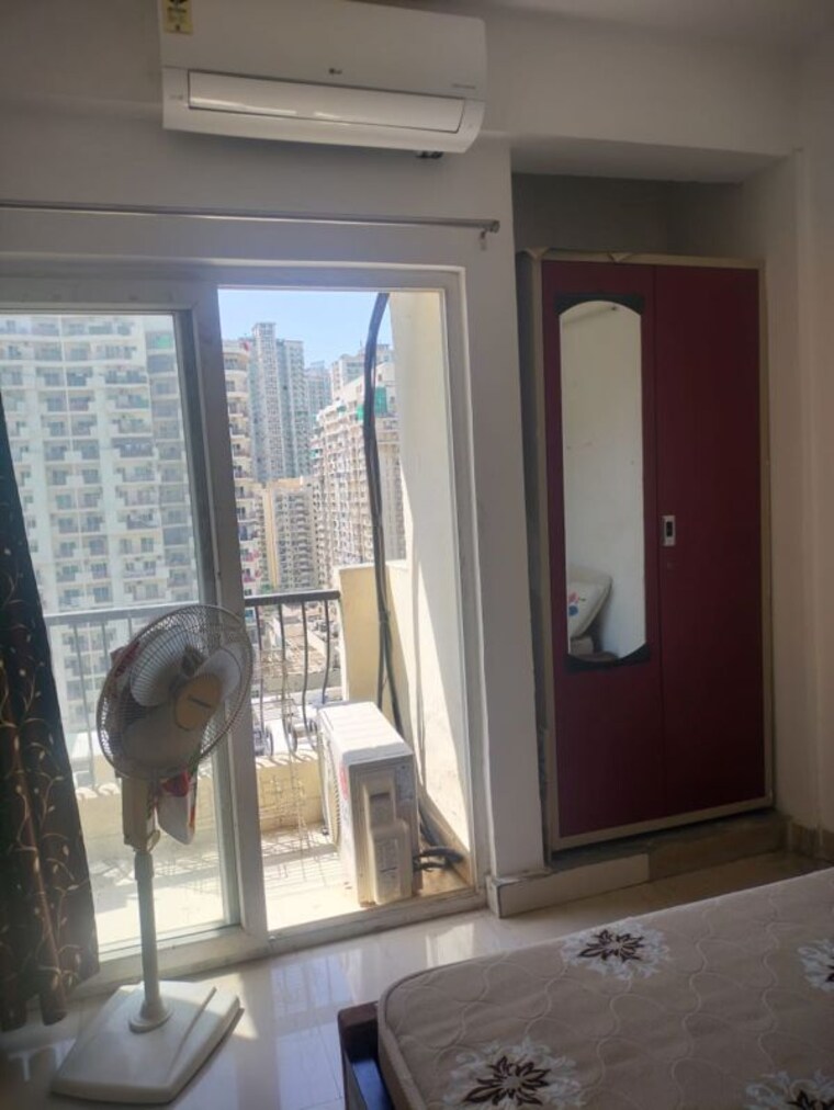 undefined, nimbus-the-hyde-park 1 Bedroom 525 Sq.Ft. Apartment In Sector 78 Noida 10205325