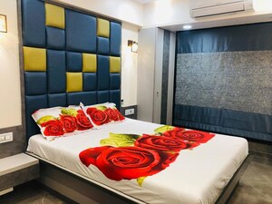 Bedroom in 2 BHK Apartment at Group Seven Rushi Heights, Goregaon East – for Rent