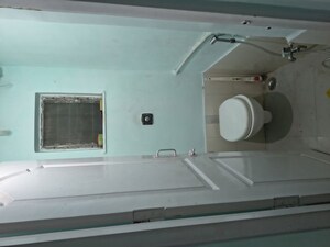 Bathroom in 1 RK Apartment at Kamgar Nagar – for Rent