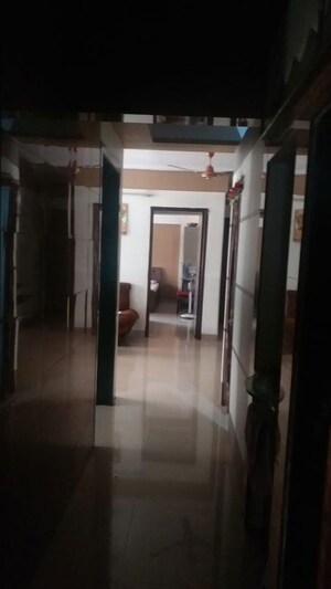 Building Lobby in 1 BHK Apartment at Manisha Apartment Kalyan West, Kalyan West – for Rent