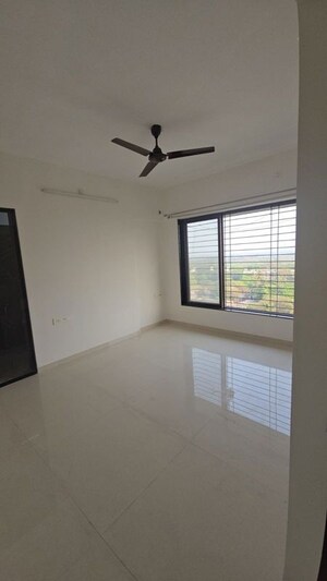 Room in 3 BHK Apartment at MICL Aaradhya Nine, Ghatkopar East – for Sale