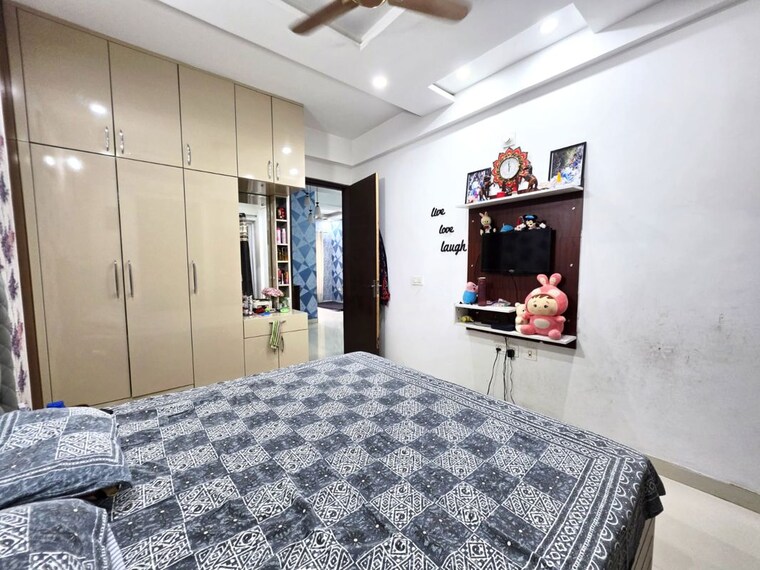 Bedroom, pir machalla 2 Bedroom 1200 Sq.Ft. Apartment In Pir Machalla Zirakpur 10205430