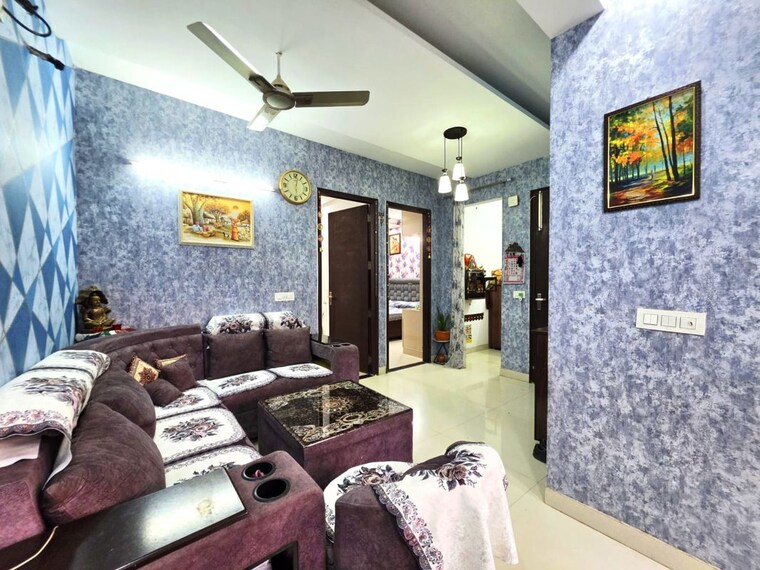 Living Room, pir machalla 2 Bedroom 1200 Sq.Ft. Apartment In Pir Machalla Zirakpur 10205430