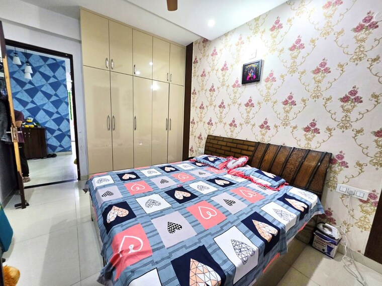 Bedroom, pir machalla 2 Bedroom 1200 Sq.Ft. Apartment In Pir Machalla Zirakpur 10205430