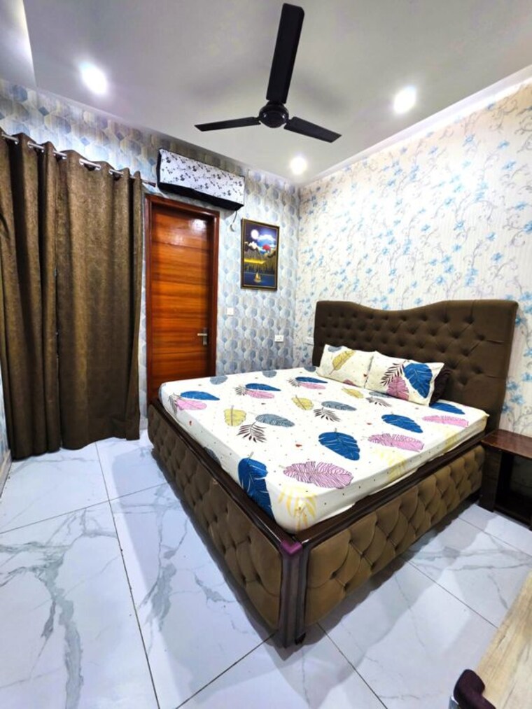 Bedroom, pir machalla 3 Bedroom 1200 Sq.Ft. Apartment In Pir Machalla Zirakpur 10205446