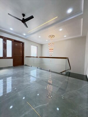 Room in 4 BHK Villa at Vaishali Nagar – for Sale