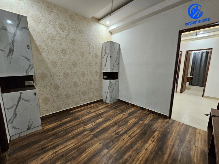 Room, pir machalla 3 Bedroom 1500 Sq.Ft. Apartment In Pir Machalla Zirakpur 10205454