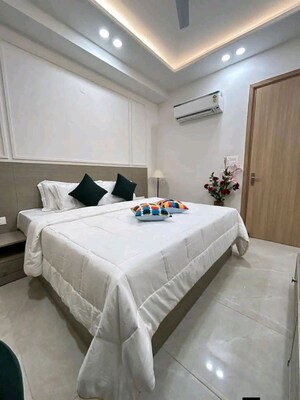 Bedroom in 1 BHK Builder Floor at Palm Residency Chhatarpur, Chattarpur – for Rent