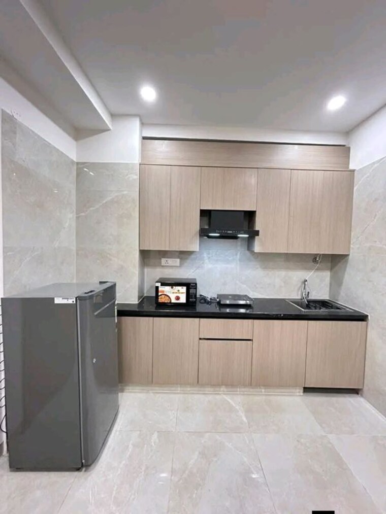 Kitchen, palm-residency-chhatarpur 1 Bedroom 500 Sq.Ft. Builder Floor In Chattarpur Delhi 10205473
