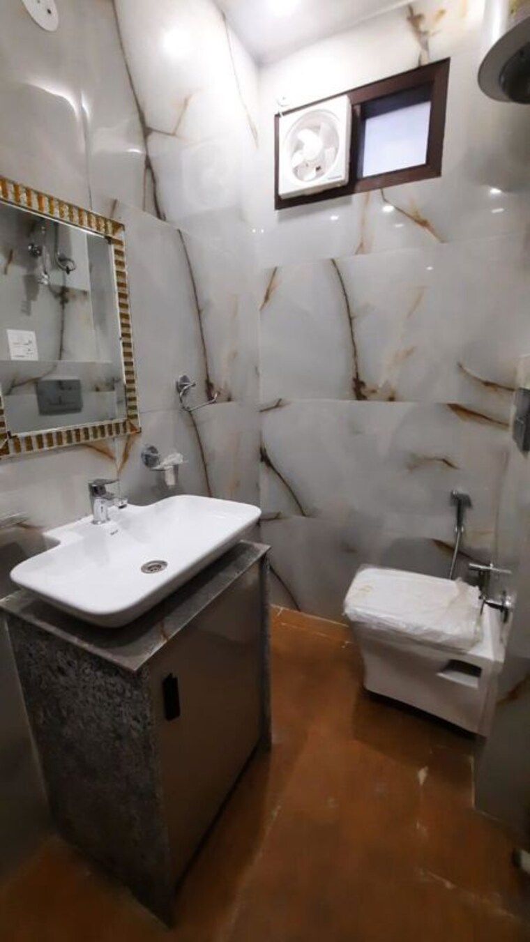 Master Bedroom, east of kailash 1 Bedroom 950 Sq.Ft. Builder Floor In East Of Kailash Delhi 10205475