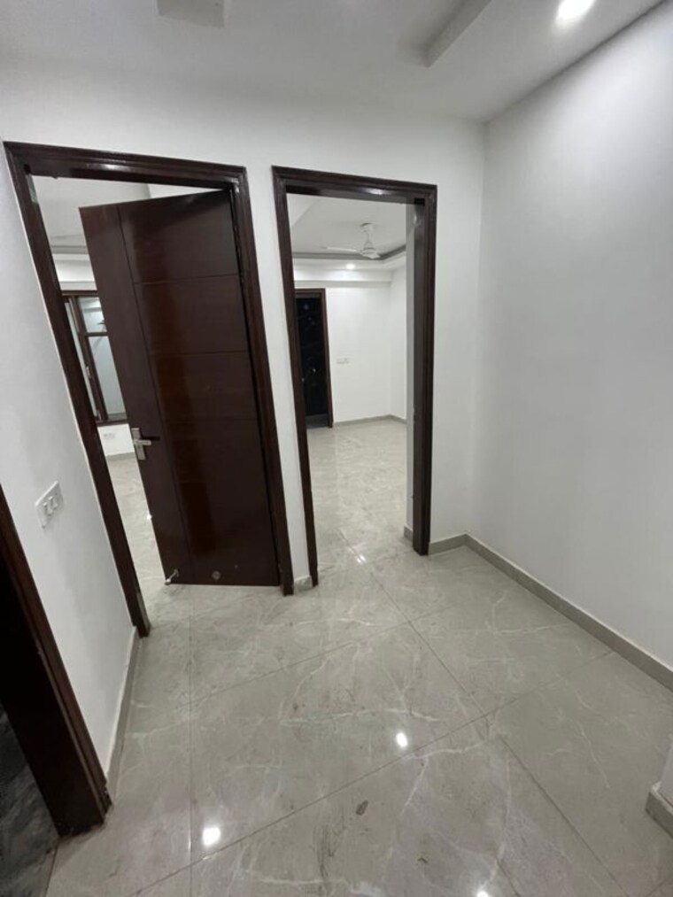 Room, mehrauli 3 Bedroom 1300 Sq.Ft. Builder Floor In Mehrauli Delhi 10205480