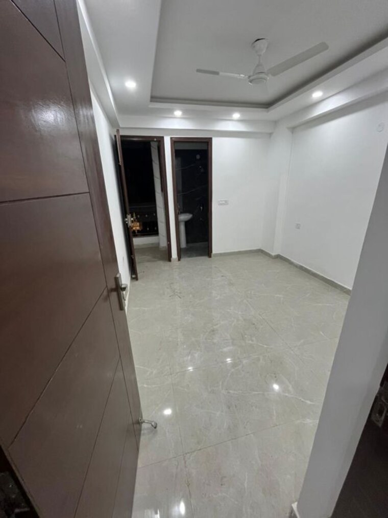 undefined, mehrauli 3 Bedroom 1300 Sq.Ft. Builder Floor In Mehrauli Delhi 10205480