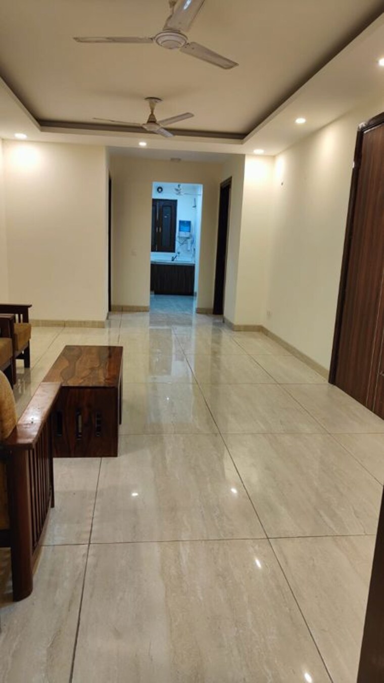 Kitchen, auram-floor 2 Bedroom 1500 Sq.Ft. Builder Floor In South City 2 Gurgaon 10205495