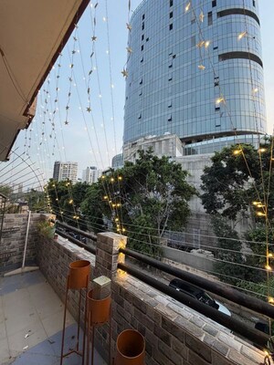 Balcony in 3 BHK Builder Floor at SS Mayfield Gardens, Sector 51 – for Rent