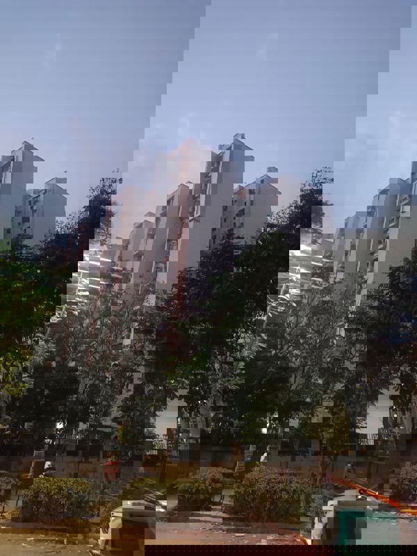 3 BHK + Pooja Room 1400 Sq.Ft. Builder Floor in Unitech The Residences Gurgaon