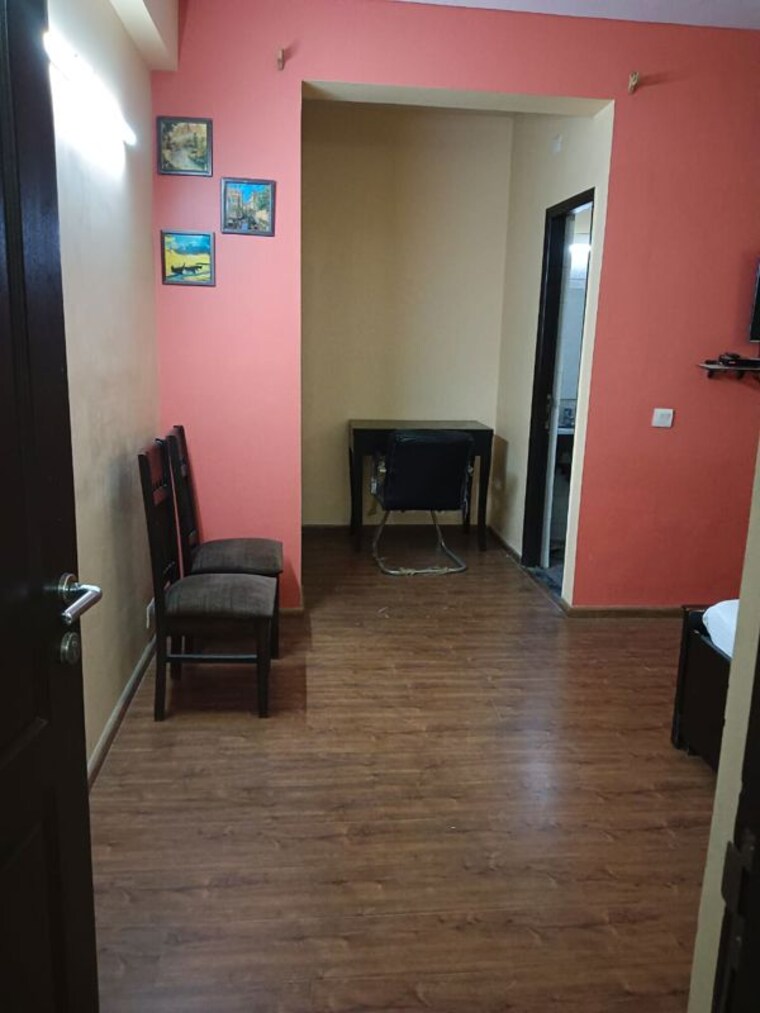 Gym, unitech-the-residences-gurgaon 3 Bedroom 1400 Sq.Ft. Builder Floor In Sector 33 Gurgaon 10205515