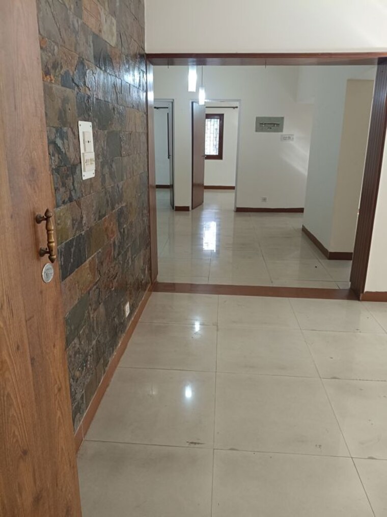 Kitchen, vasant kunj 3.5 Bedroom 2200 Sq.Ft. Apartment In Vasant Kunj Delhi 10205534